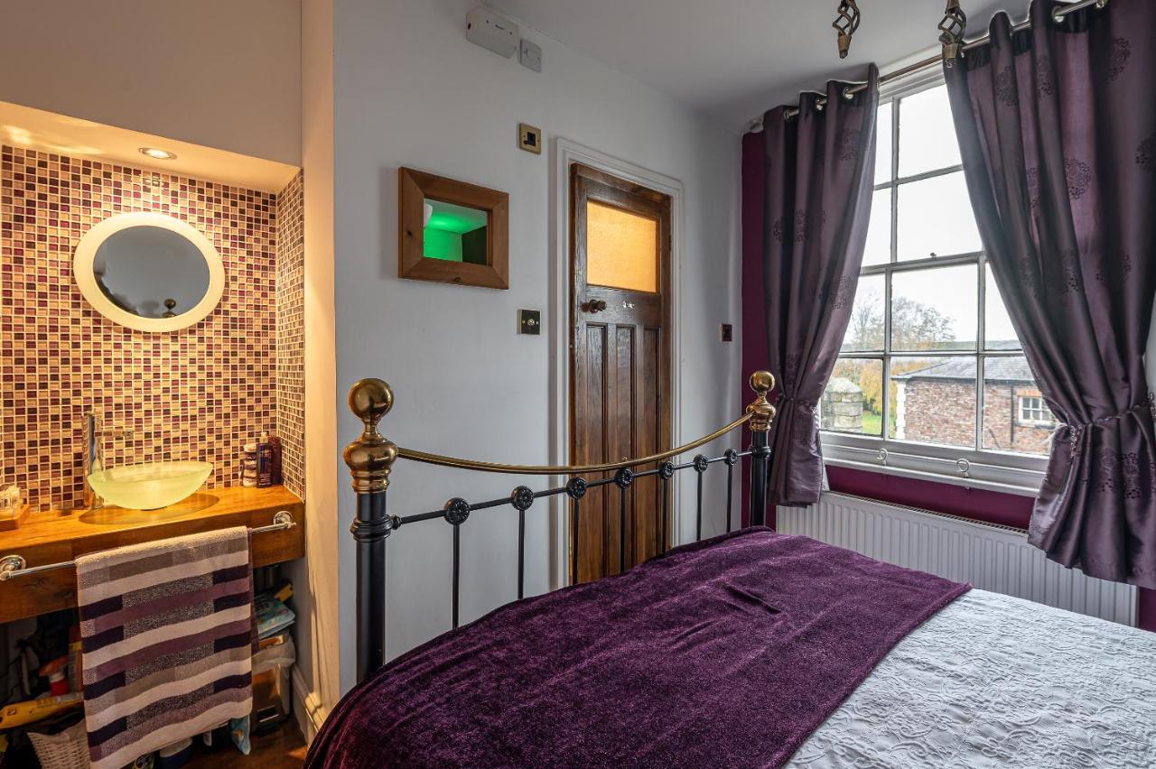 Crookback House Апартаменты